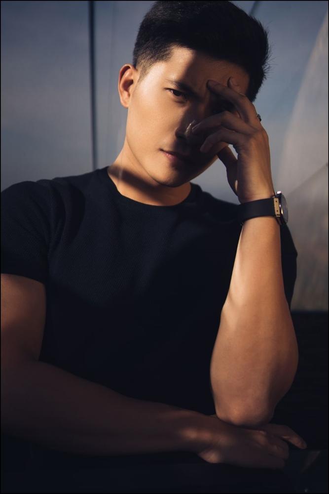 Trước khi lộ ảnh mua sắm thân mật, trai trẻ đi cùng Lệ Quyên từng làm&nbsp;rõ mối quan hệ với nữ hoàng Bolero?-3