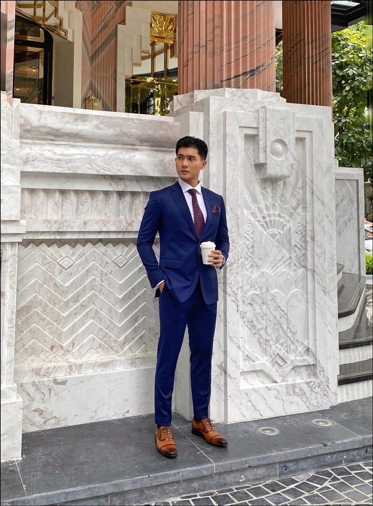 Trước khi lộ ảnh mua sắm thân mật, trai trẻ đi cùng Lệ Quyên từng làm&nbsp;rõ mối quan hệ với nữ hoàng Bolero?-5