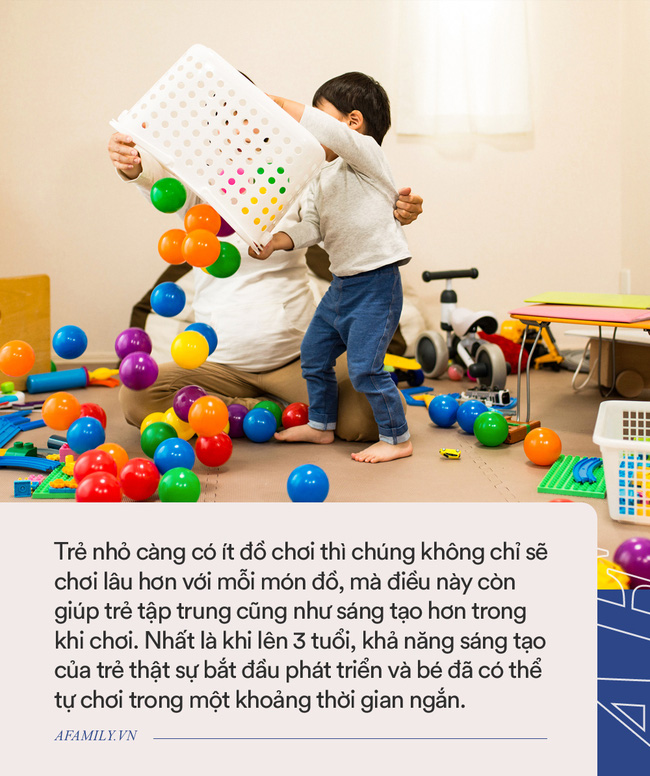 Bố mẹ nào cũng liên tục mua đồ chơi mới cho con nhưng trẻ nhỏ có thực sự thích hay không, xem clip này sẽ rõ-4