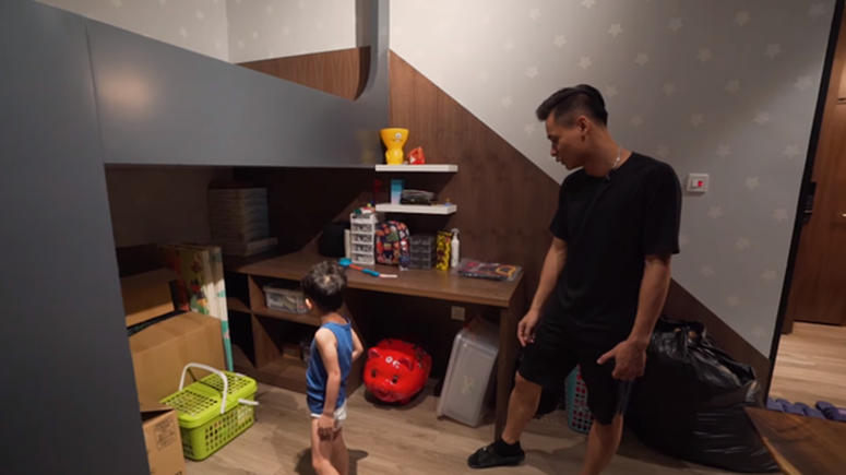 Khám phá dinh thự 7 tầng, có thang máy riêng cực hoành tráng của Độ Mixi-11