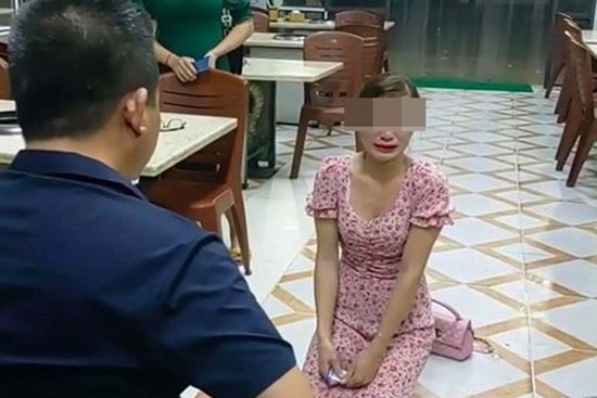 'Tôi vẫn rất sợ, không dám gặp ai'