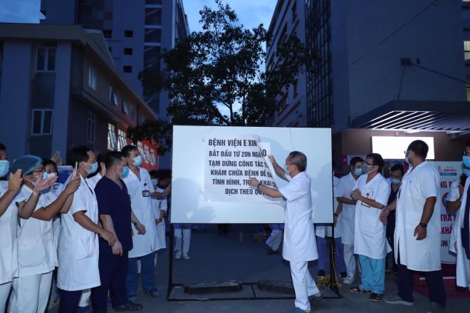 Bệnh viện E dỡ bỏ phong tỏa, tiếp tục đón bệnh nhân-3