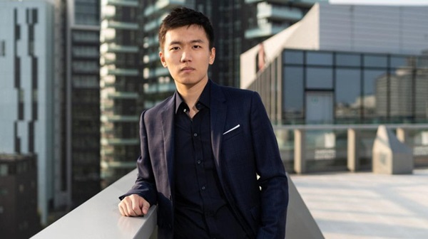 Thiên kim giới siêu giàu Trung Quốc: 23 tuổi thừa kế tài sản hơn 330 nghìn tỷ đồng, đính hôn với Thái tử của tập đoàn bán lẻ lớn nhất nước-4