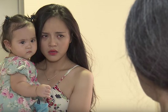 Hết hồn vì con dâu tiêu hoang, mẹ chồng nhắc còn cãi lời khiến bà 
