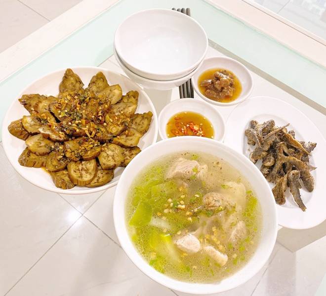 Lê Phương gợi ý thực đơn đạm bạc cả tuần, đặc biệt cuối tuần lại do ông xã đổi gió-5