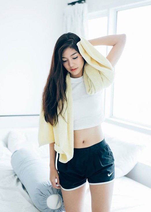 Sấy tóc như Yoona bảo sao tóc cô cứ rụng, mỏng dính lộ cả mảng da đầu: Chị em cũng nên cẩn thận đừng mắc sai lầm này-3