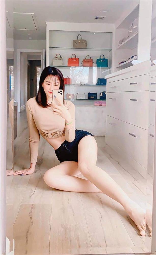 8X Bắc Ninh sang Mỹ lấy con tỷ phú Hoàng Kiều, kể phép tắc nuôi con trong nhà 750 tỷ-13