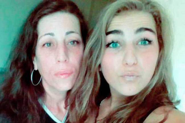 Mùi hôi thối và lời tố cáo từ người bạn vạch trần tội ác của con gái, chung sống với thi thể của mẹ trong bồn tắm suốt 4 tháng trời-1