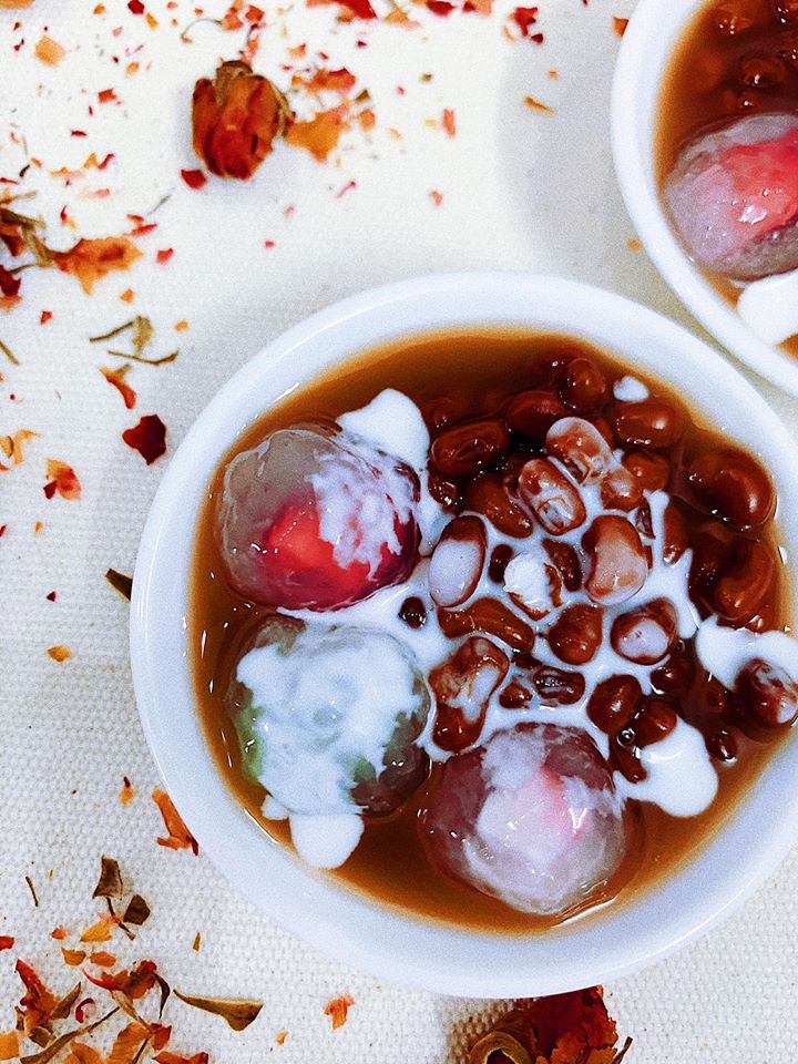 Nghe đâu ăn chè đậu đỏ ngày Thất tịch sẽ thoát ế, hội chị em rần rần chia sẻ công thức mong ai cũng có cặp có đôi-6