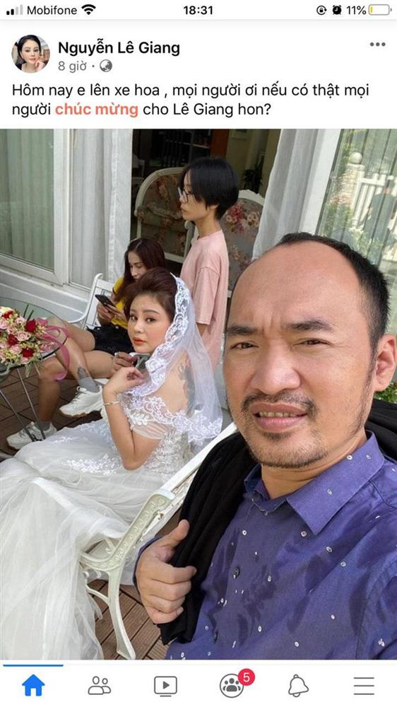 Lê Giang khoe ảnh diện váy cưới nóng bỏng kèm tuyên bố Hôm nay em lên xe hoa, bạn bè và khán giả bay vào chúc mừng-1