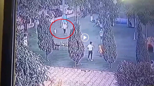 Từ sự việc bé trai 2,5 tuổi bị mất tích ở Bắc Ninh, đây là những điều bố mẹ cần lưu ý để tránh sự cố đáng tiếc xảy ra-1