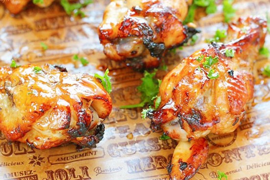 Vừa lười vừa vụng thì cuối tuần cứ làm gà nướng kiểu này đảm bảo cả nhà trầm trồ ngưỡng mộ