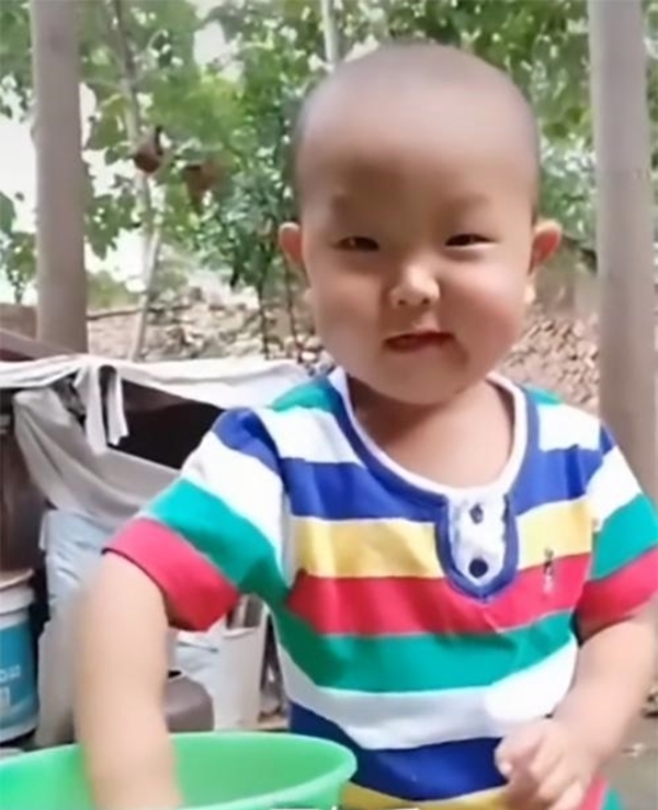 Con bú mẹ hoàn toàn nhưng tăng cân quá nhanh, mẹ bèn cai sữa sớm và kết quả ai thấy cũng ngạc nhiên-3