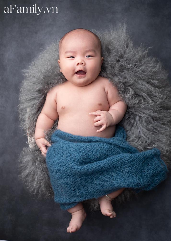 Lúc mang thai quạo suốt ngày, đẻ xong nhìn mặt con bà mẹ chỉ biết thốt lên: Đúng là kết quả một thai kỳ hằn học-8