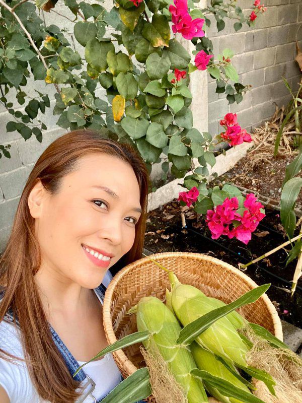 Không thèm kẻ chân mày, Mỹ Tâm vẫn đẹp xuất sắc tuổi 40-12