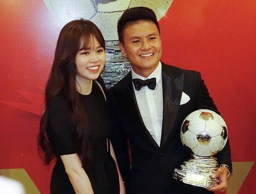 Biến căng: Quang Hải xoá sạch ảnh chung với Huỳnh Anh, bạn gái cũng tố ai kia bạc-2