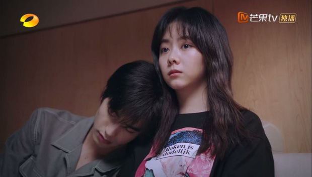 Lấy Danh Nghĩa Người Nhà từ phim gia đình thành hội chợ yêu đương khiến điểm bình chọn sụt hạng thảm hại-8