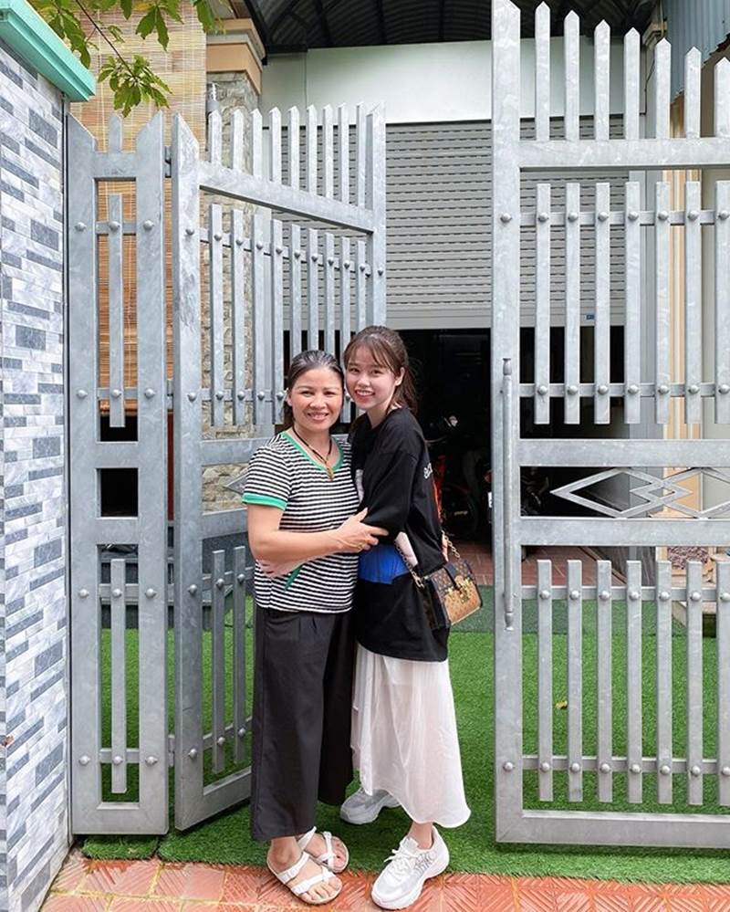 Bức ảnh duy nhất liên quan đến Quang Hải được Huỳnh Anh giữ lại sau khi bỏ trạng thái hẹn hò-1