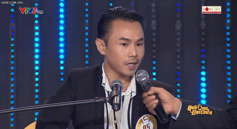 Binz bị đào mộ clip đeo mặt nạ ngồi hát khiến Chi Pu hò hét liên tục, nhưng gây chú ý nhất là thái độ khiêm tốn phía sau-2