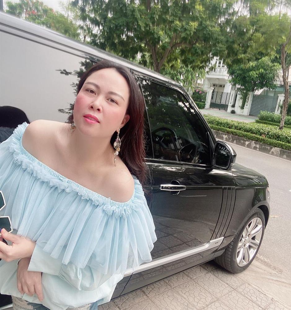 Vừa thoát kiếp mặc xấu, Phượng Chanel đã dẫm lại vết xe đổ với cách lên đồ lôm côm khó hiểu-7