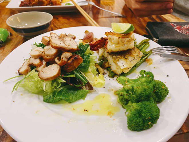 Đến nhà Nhã Phương chơi, Thuý Ngân được Trường Giang đích thân vào bếp, đãi thịt ú ụ-10