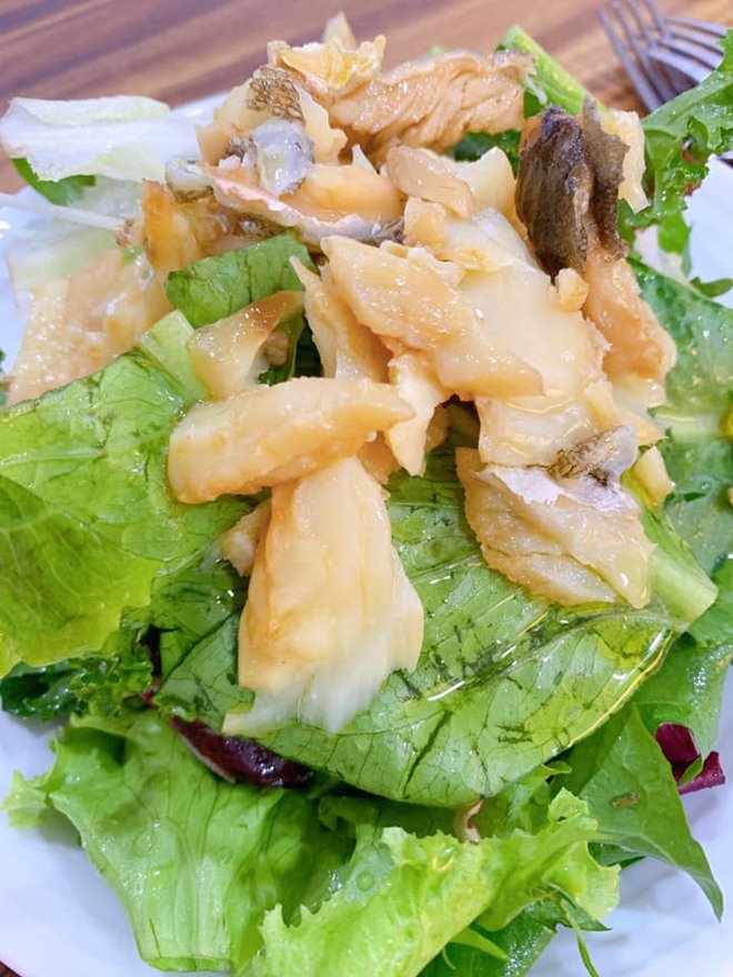 Đến nhà Nhã Phương chơi, Thuý Ngân được Trường Giang đích thân vào bếp, đãi thịt ú ụ-9