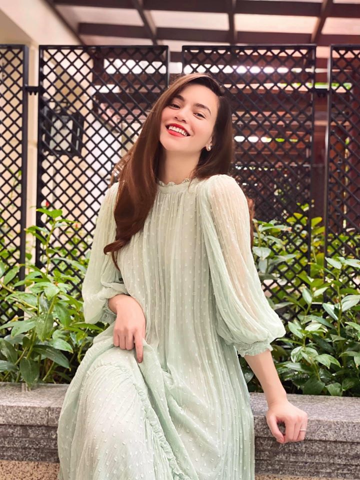 Hà Hồ quả là Bà Hoàng sang chảnh: Diện toàn đồ rộng thùng thình, có khi còn cưa sừng làm nghé mà vẫn đẹp bất chấp-8