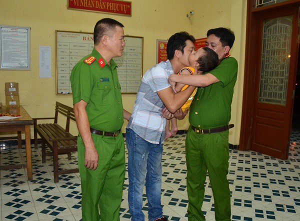 Tiết lộ sốc” vụ bắt cóc ở Bắc Ninh: Khi bị bắt, nữ nghi phạm đang làm chuyện không ngờ-4