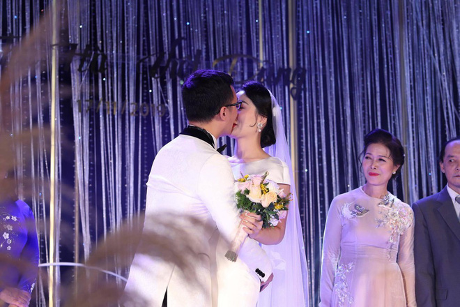 Hé lộ cuộc sống hôn nhân của hot girl Thời sự Thu Hà với nhà khoa học trẻ tuổi-9