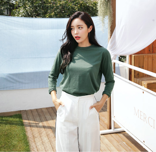 5 gam màu đẹp mỹ mãn, chỉ chờ thu sang là chị em sắm sửa váy áo liền tay-7