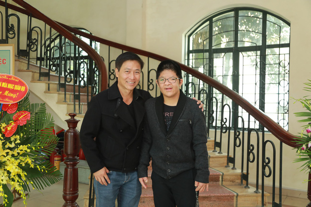 Diễn viên Quốc Tuấn xúc động khoe thành tích đáng nể của Bôm: Luôn đứng top 3 của lớp, tình cha làm nên điều kỳ diệu!-1