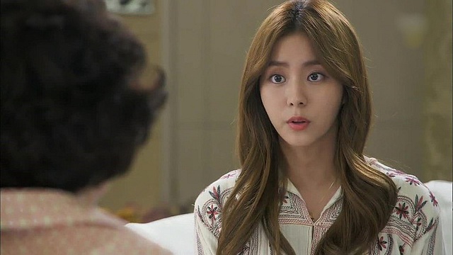 Bị mẹ chồng mắng xơi xơi dâu trưởng mà chỉ biết ăn trước mặt mọi người, chị vợ đáp nhẹ 1 câu mà được cả họ khen tấm tắc-2