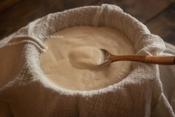 Cách làm sữa chua Hy Lạp ngay tại nhà nhờ công thức đầy sáng tạo mà vẫn chuẩn không cần chỉnh-8