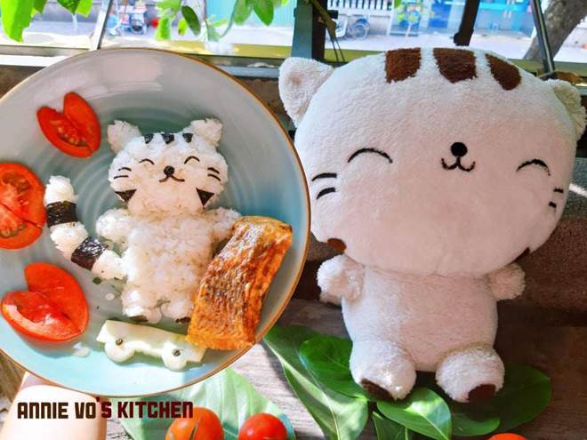 Mẹ làm cơm đĩa quá đẹp, con thương bạn chẳng dám ăn, mẹ đành xới bát khác-18