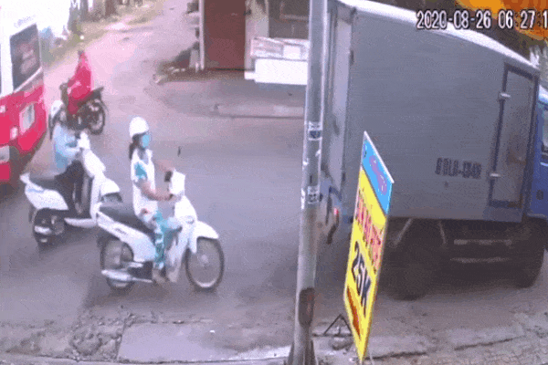 Dựng xe máy, lên vỉa hè ngủ cả đêm, người đàn ông bị thanh niên rút trộm chìa khóa cất xe giùm-2