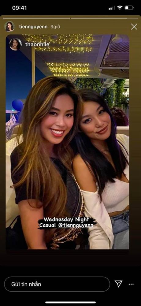 Tiên Nguyễn và Thảo Nhi Lê lần đầu đọ sắc, 2 rich kid Việt còn khoe chiếc ví đôi hàng hiệu khiến ai cũng bất ngờ-1