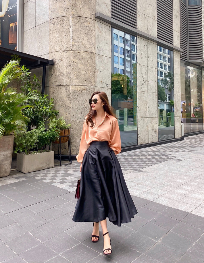 5 items lụa hễ mặc lên là sang cả con người, các cô gái cứ sắm dần thể nào Thu này cũng diện tới bến-5