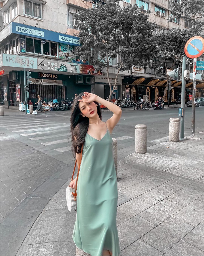 5 items lụa hễ mặc lên là sang cả con người, các cô gái cứ sắm dần thể nào Thu này cũng diện tới bến-8