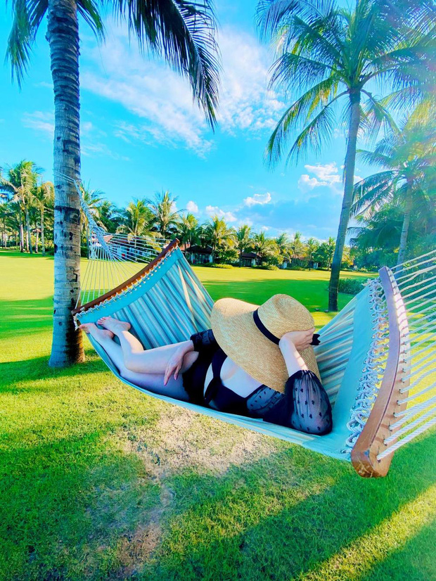 Giữa tin đồn hẹn hò, Nhật Kim Anh và Titi (HKT) lại bị soi chi tiết dấy lên nghi vấn du lịch cùng nhau-5