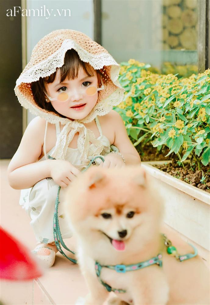 Có con gái thì thích ơi là thích nhưng chắc chắn nhiều mẹ sẽ trải qua cảm giác tức xì khói vì thú vui này của các bé-1