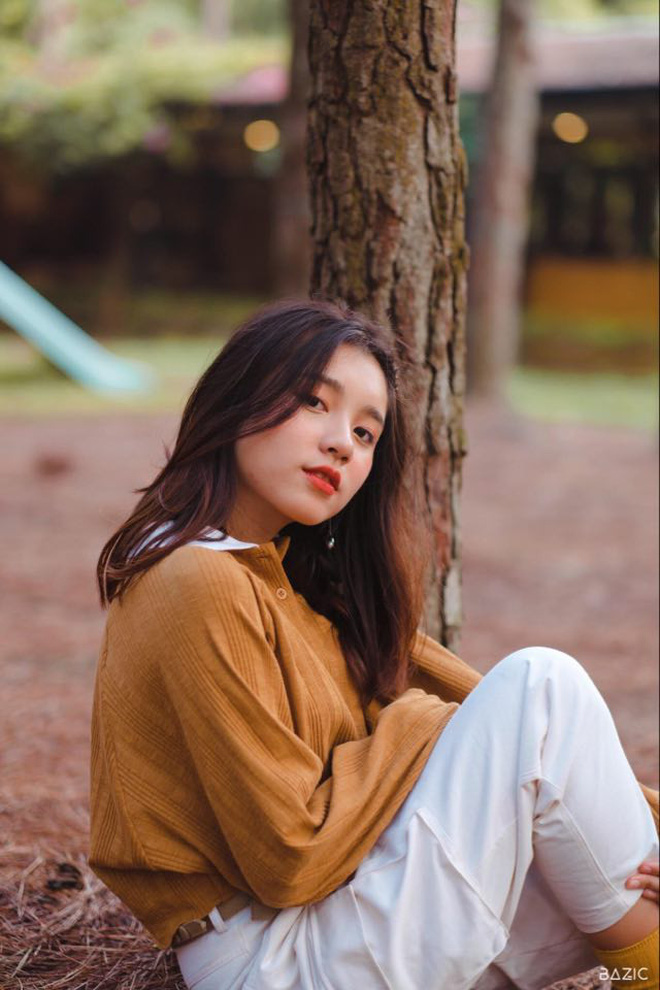 Xuất hiện nữ sinh cực phẩm là Thủ khoa khối D toàn quốc: Toán 10, Anh 10, Văn 9-2