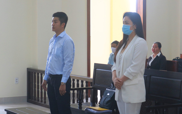 Tòa hủy án sơ thẩm để xét xử lại, ca sĩ Nhật Kim Anh vẫn chưa thể giành quyền nuôi con trai từ chồng cũ-1