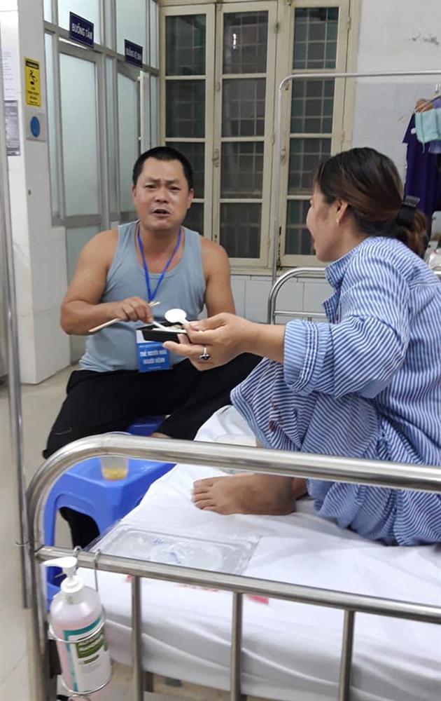 Người đàn ông Bắc Giang lặng lẽ hiến máu giúp bệnh nhân xa lạ mắc trọng bệnh: Thêm chút của cháu là mai bố em ấy được mổ-3
