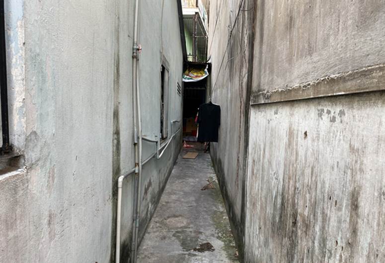 Người trực tiếp kéo chiếc vali chứa thi thể bé sơ sinh ở Sài Gòn: Vali được buộc chặt bằng kẽm, lúc đầu tưởng bên trong là quần áo”-3