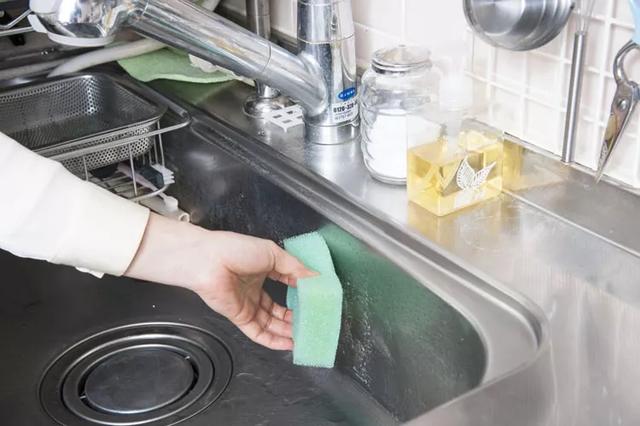 Bỏ túi mẹo dọn nhà bếp vừa nhanh vừa sạch để đón mùa Vu Lan và Quốc Khánh 2/9-1