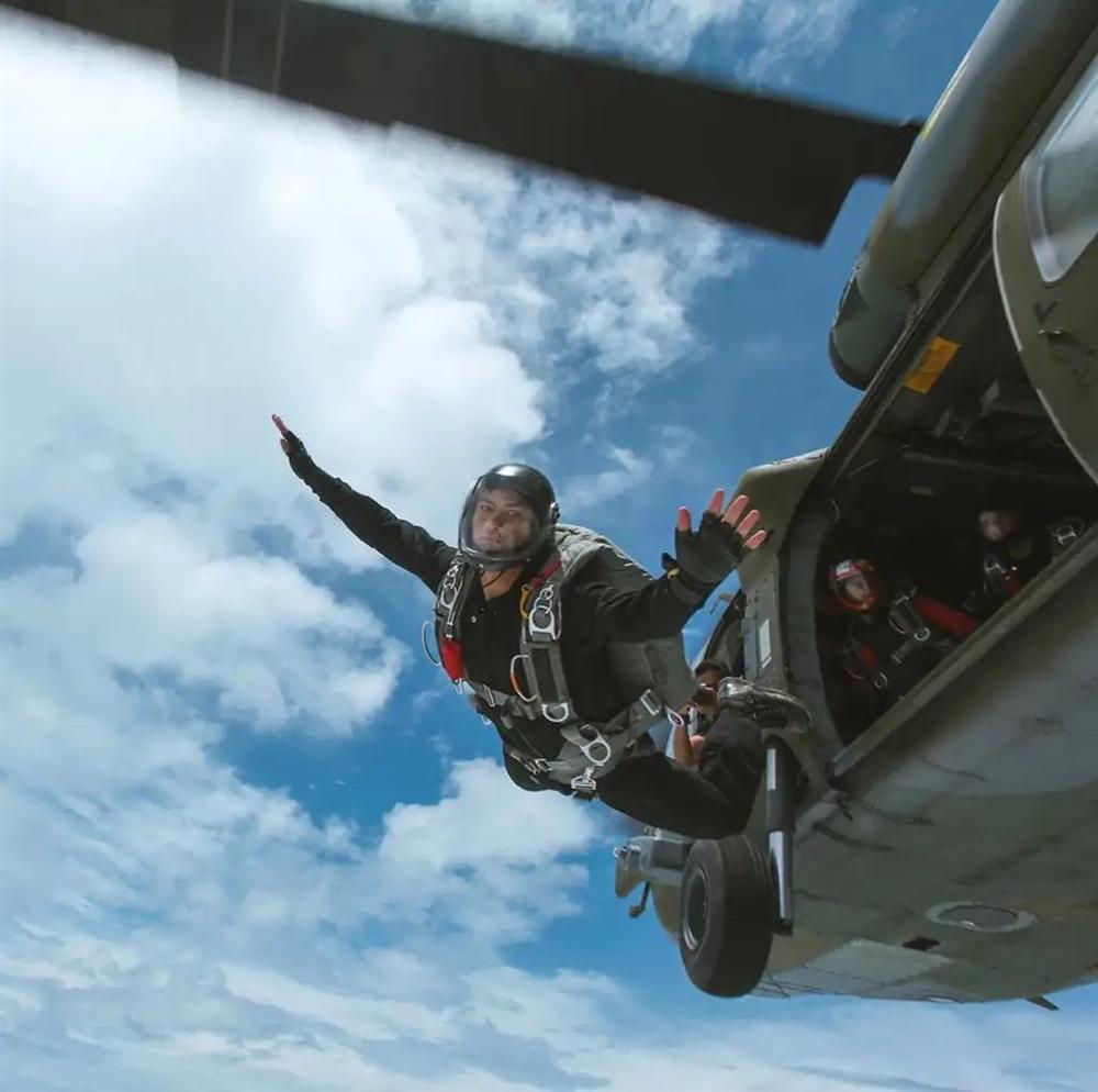 Hoàng tử điển trai, giàu nhất nhì Brunei cần tuyển vợ, nghe xong tiêu chí cô gái nào cũng muốn nhanh chân đi đăng ký-11