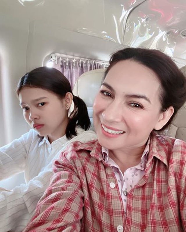 Dẫu để lộ dấu hiệu lão hoá, U50 Phi Nhung vẫn ghi điểm vì vẻ đẹp mặn mà-6