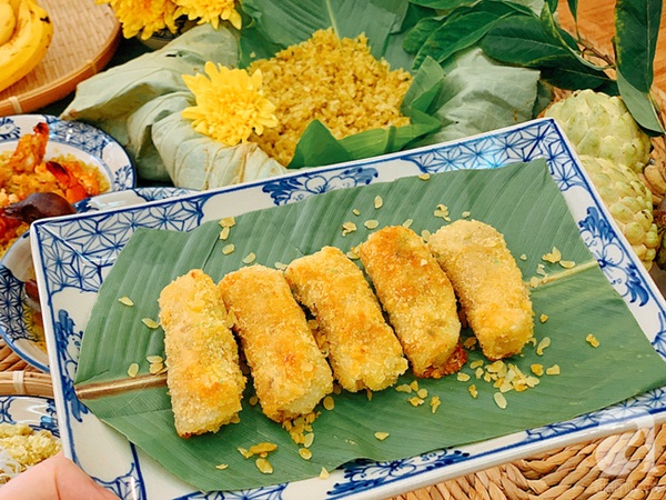 9x Hà Nội chia sẻ mâm cơm cuối tuần ngon đẹp đến ngỡ ngàng, tất cả các món đều được làm từ cốm!-3