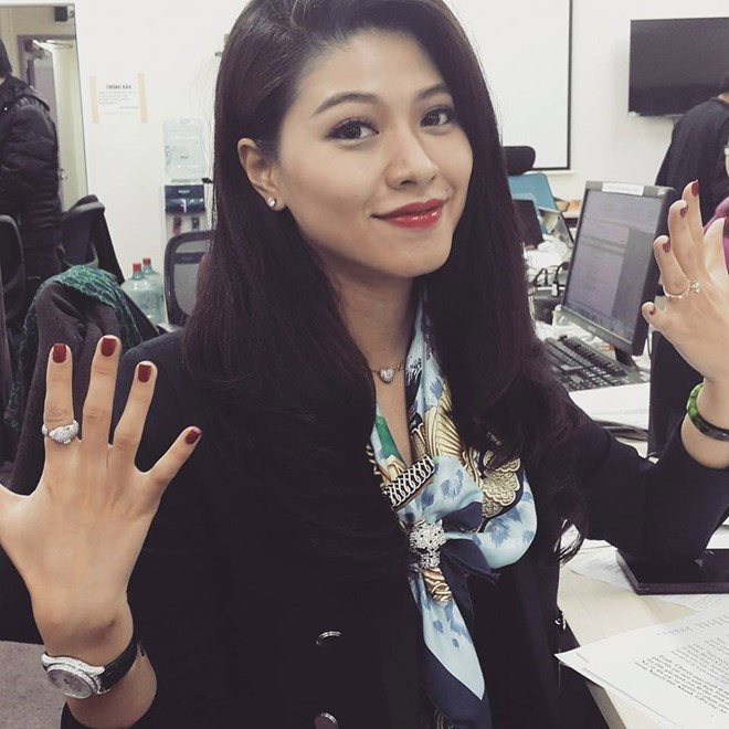 BTV Ngọc Trinh: 2 lần dính tin đồn tình cảm và 1 lần duy nhất tiết lộ về ông xã-1