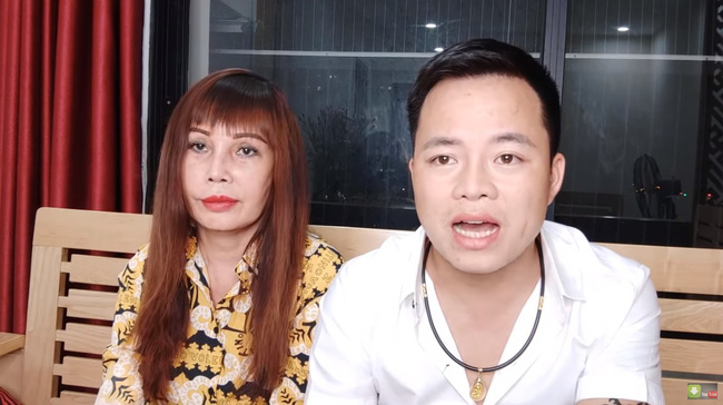 Cô dâu 63 tuổi ở Cao Bằng sau 2 tháng phẫu thuật căng da mặt, diện mạo khiến ai cũng đồng ý là dao kéo hỏng”-4